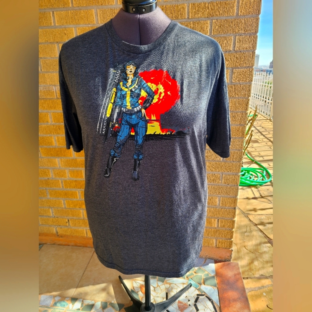 FALLOUT Fat Man Nuke Pin-Up T-Shirt 2XL